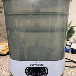 Baby Brezza Bottle Sterilizer 