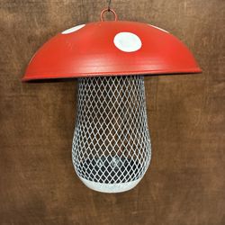 Parasol Mushroom Bird Feeder