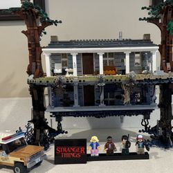 Stranger Things Lego Set