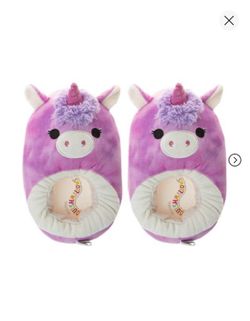 Squish mallows Slippers Size 4-5