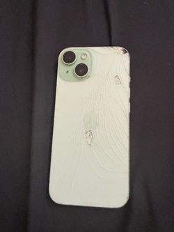 iPhone 15 lime green