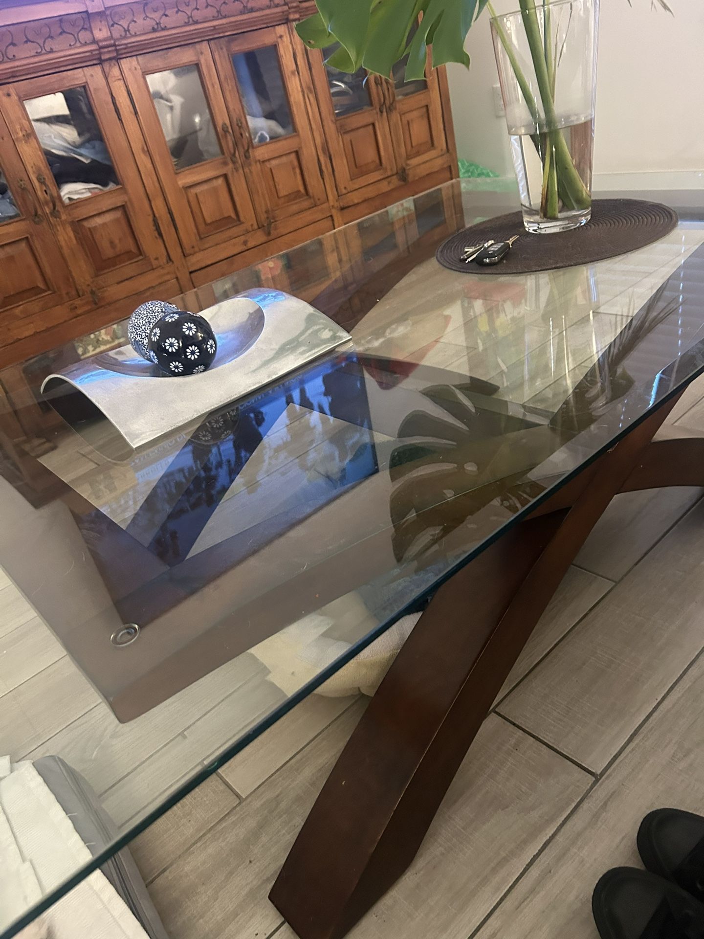 Central Table And 2 Sides Tables
