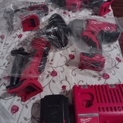 Set Tools Milwoky Never Used Impact Gun