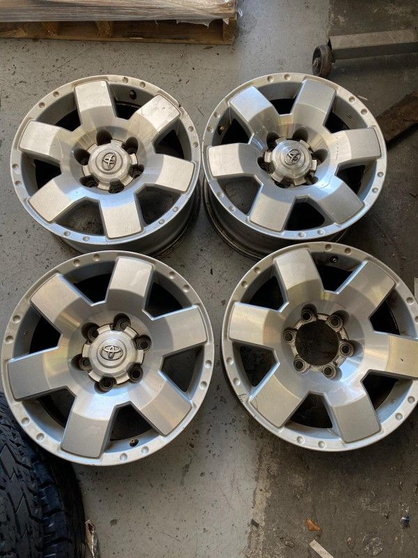 Toyota 17" FJ Cruiser Wheel Stock OEM Wheels Set