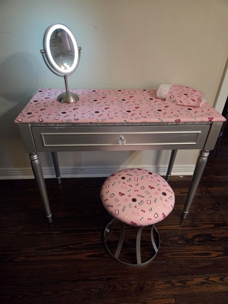 Barbie Vanity And Stool
