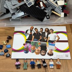 LEGO Queer Eye The Fab Five Set 10291
