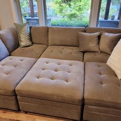 Sectional Couch 