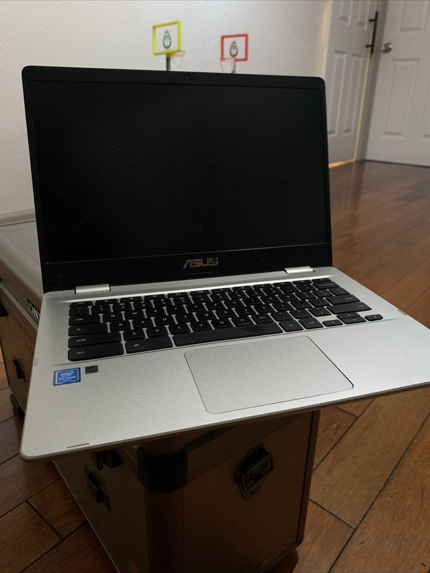 ASUS C424MA-AS48F Chromebook C424 14.0" FHD Intel Dual Core 4GB 128GB - Silver