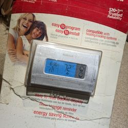 Honeywell 7 Day Programmable Thermostat 