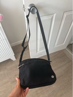 Lululemon bag