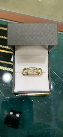 14k White Gold Diamond Wedding Band