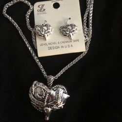Western Rustic Silver Tone Heart & Boot Necklace & Earrings 