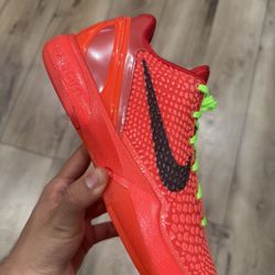 NIKE KOBE 6 REVERSE GRINCH