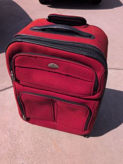 Samsonite Soft Side Spinner Checked Luggage