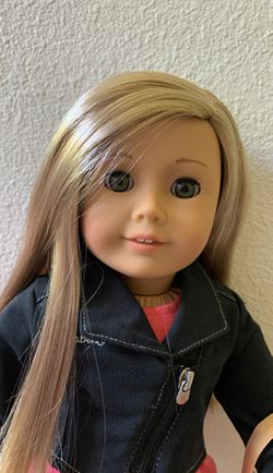 American Girl Doll Isabelle - like new