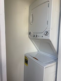 General Electric stackable washer dryer