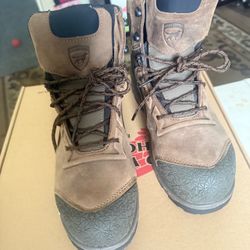 Red  wing shoes