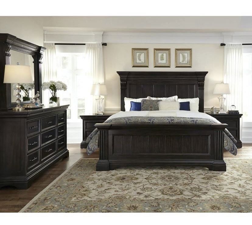 Queen Size Bed And Dresser Set! 