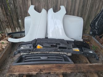 FRONT GRILLE & BUMPER
