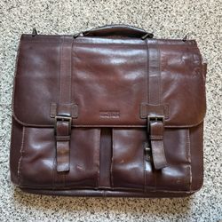 Kenneth Cole Leather Brief Case Messenger Bag