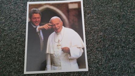 Pope John Paul and President Bill Clinton