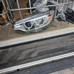 4 Series Headlights 2016