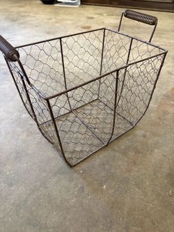 Rustic Wire Storage Basket with Handles