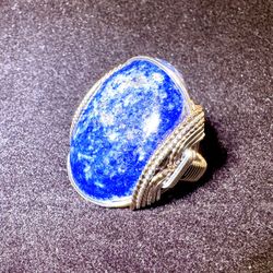 ✨ Handmade Wire-Wrapped Lapis Lazuli Cabochon Ring – Size 7 3/4 ✨