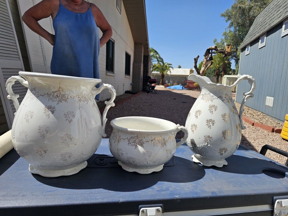 Homer Laughlin 3 Piece Set