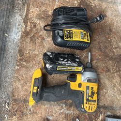 Dewalt Impact Drill 20 Volt 