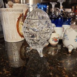 Fifth Avenue 1995 Crystal Alexandra 6" Egg Boc