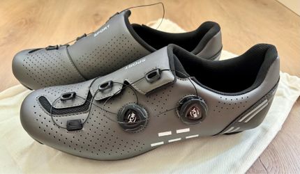 Men’s Road Cycling Shoes Size 45 – Dual Dial, Cleat Compatible