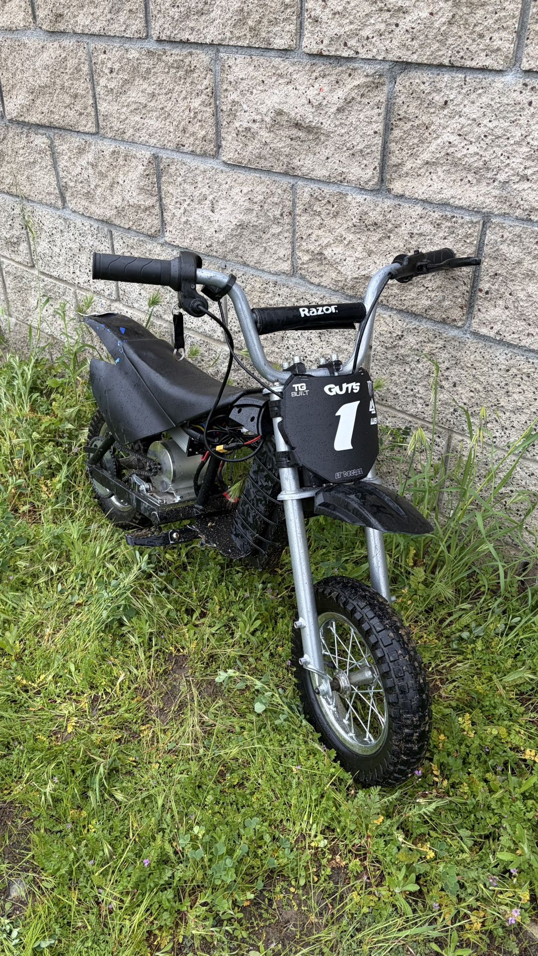 48v 2000w Modded Razor MX350 (NOT INTERESTED IN TRADES) for Sale in ...