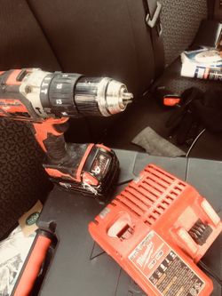 C crescent tool set and Milwaukee power drill