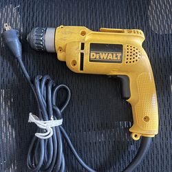 DeWalt D21008 3/8" Drill Electric Corded - Tested