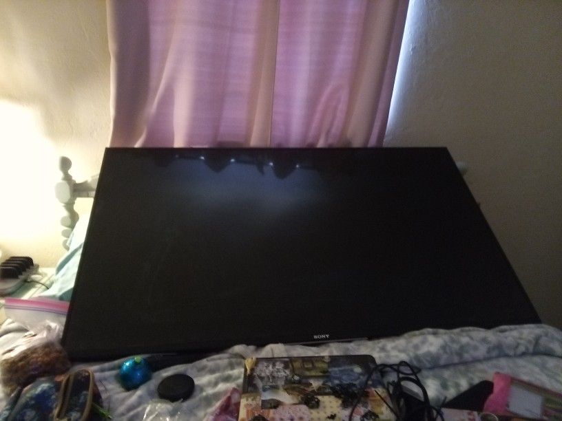 55" Sony TV Like New