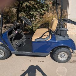 E-Z-Go Golf Cart