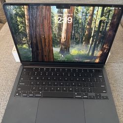 MacBook Air M3 Chip 