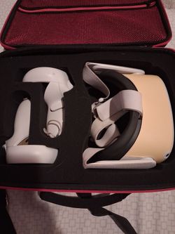 Meta Quest 2 VR Headset with Controllers