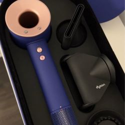 Special edition Dyson Supersonic™ hair dryer Blue Blush