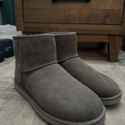 Men’s Uggs 