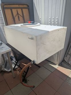 50 gallon water tank for detailing.