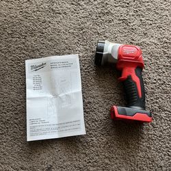 Milwaukee LED Work Light 2735-20 M18, (Tool Only Brand New)