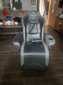 Gaming chair