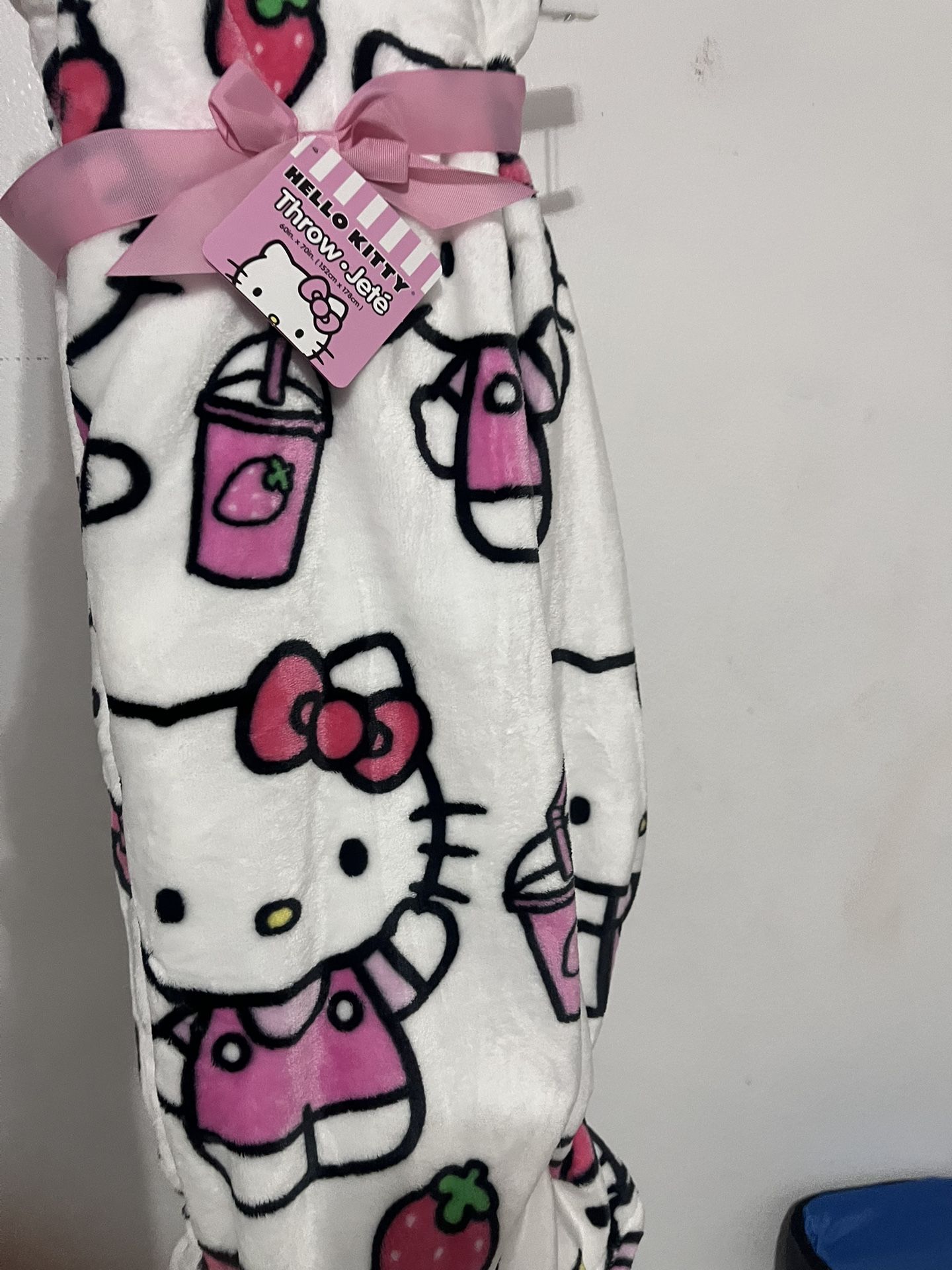 Hello Kitty Blankets 