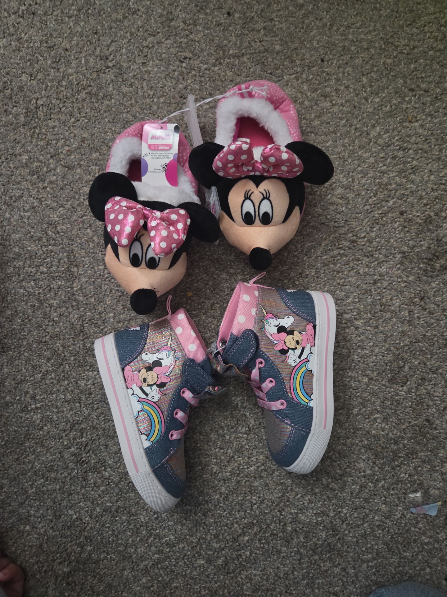 Minni mouse slippers and sneakers