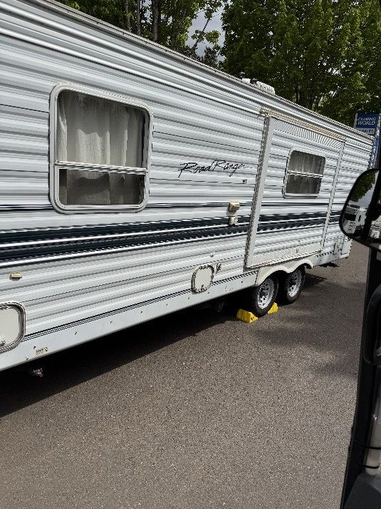 2001 road ranger Travel Trailer