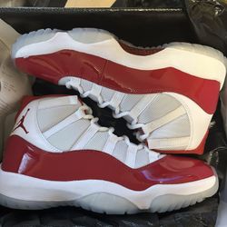Jordan 11 Cherry Size 9