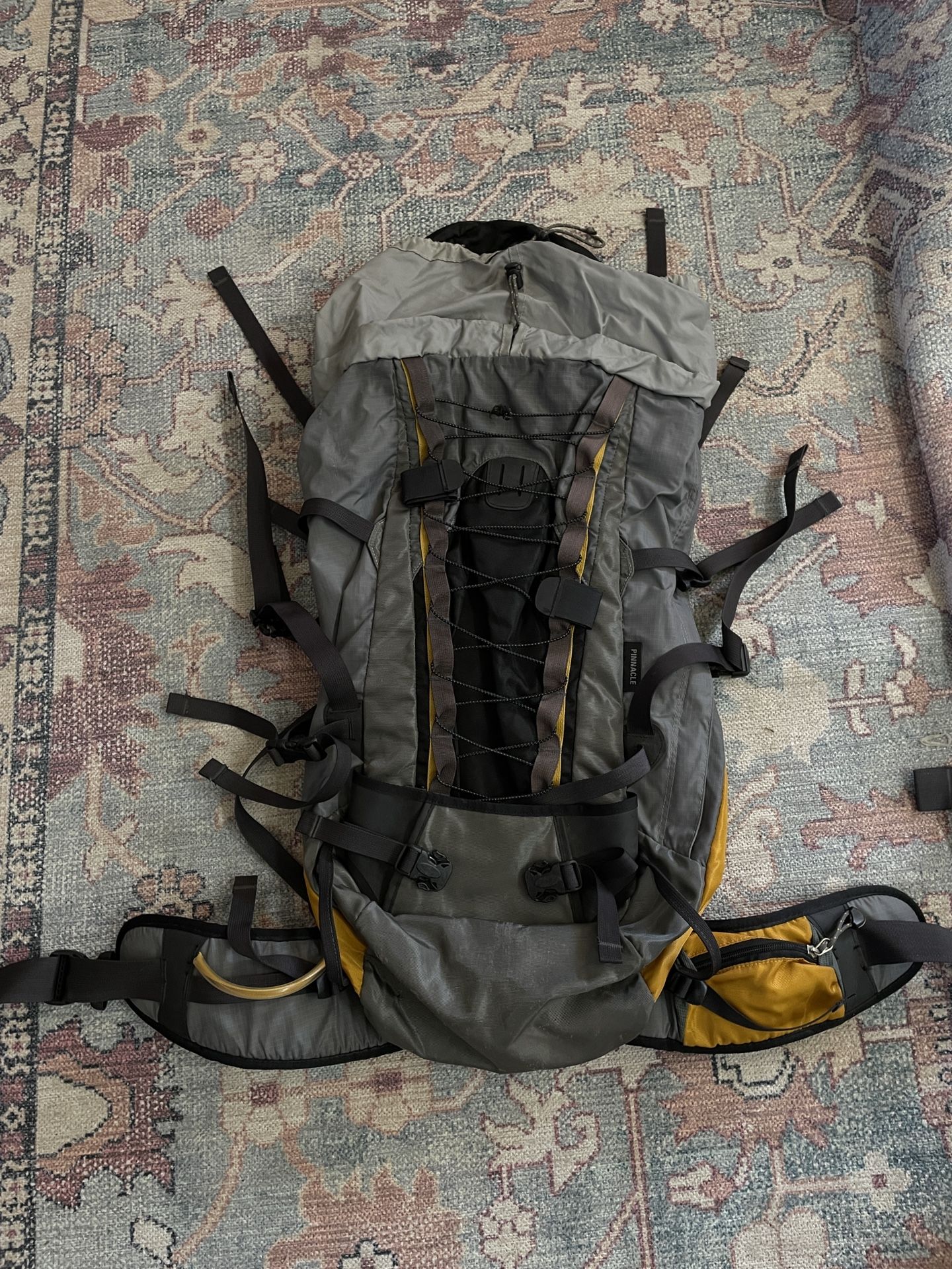 REI PINNACLE BACKPACKING PACK