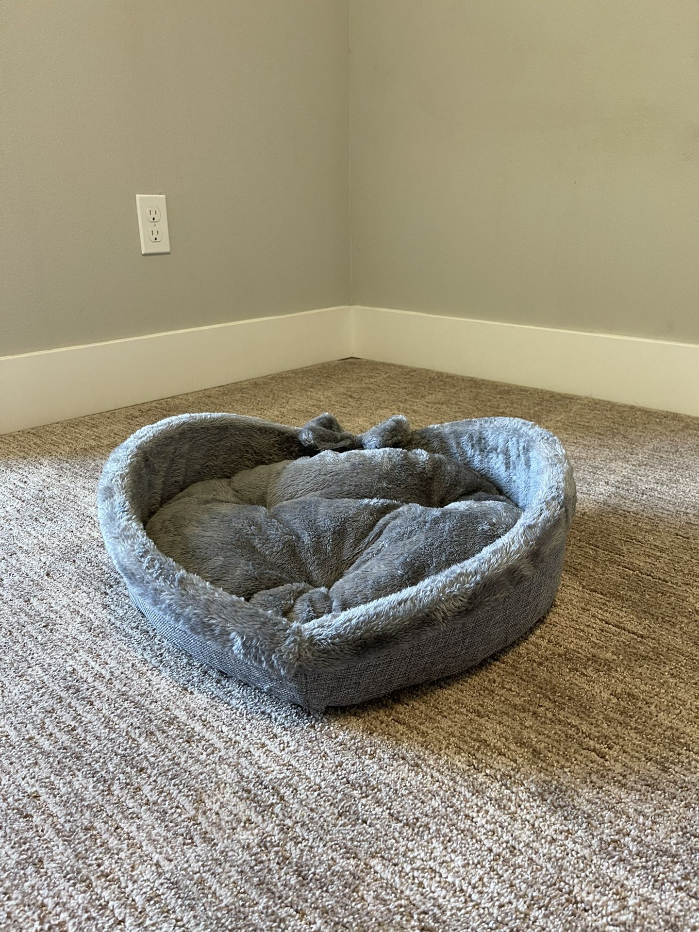 Grey Heart-shaped Cat Bed